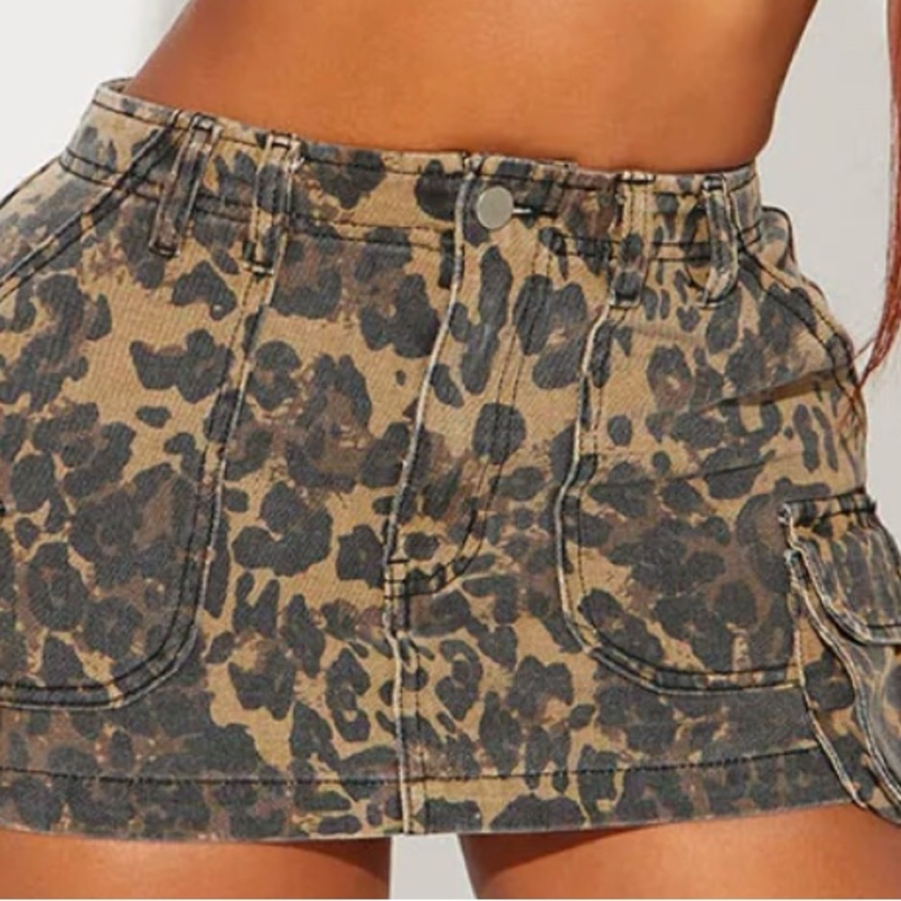 Leopard Print Mini Skirt